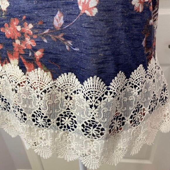 ONE WORLD XSmall Top with Laced Bottom NWT - Picture 4 of 7